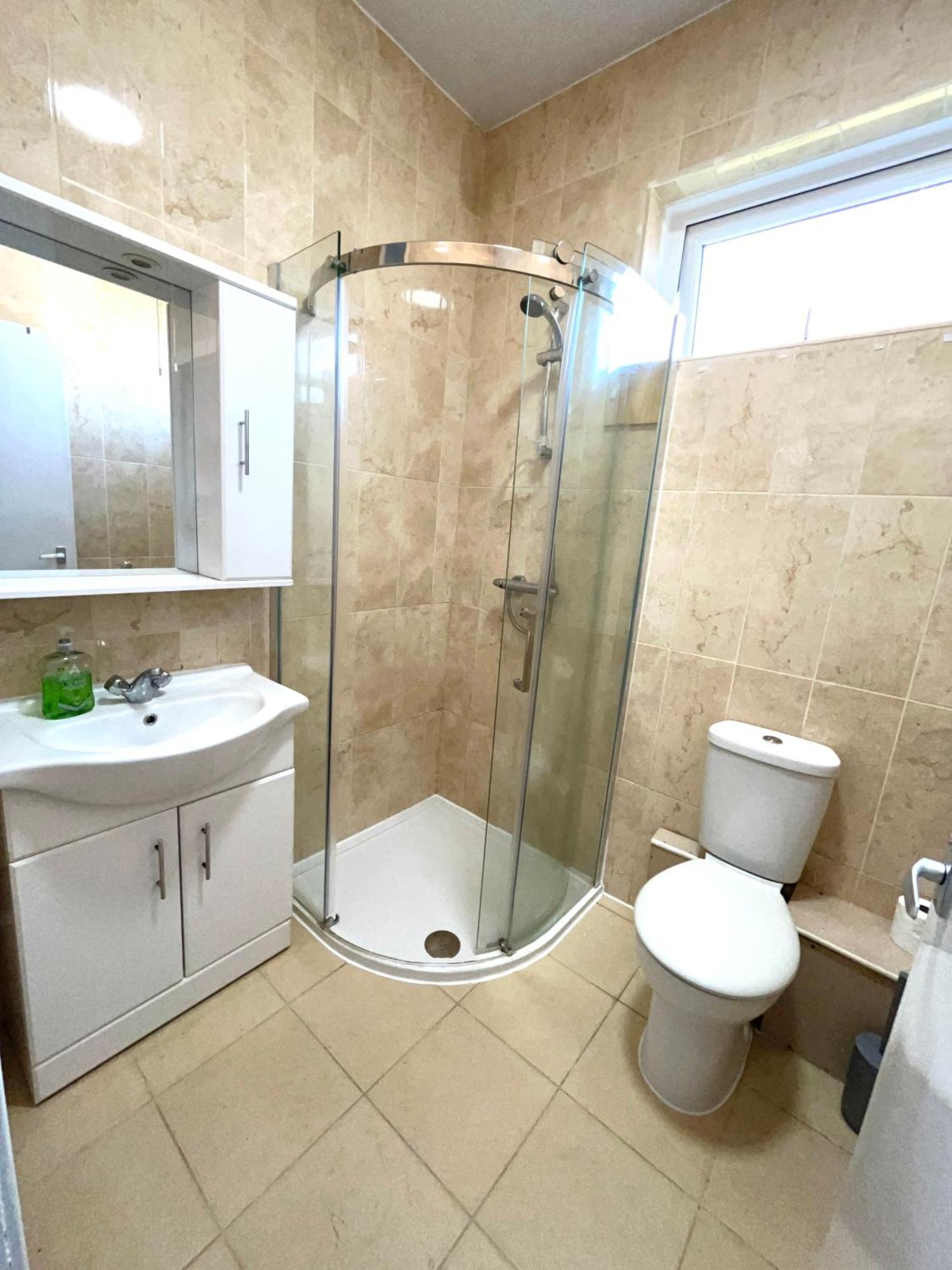 Apartment Glebe Street *